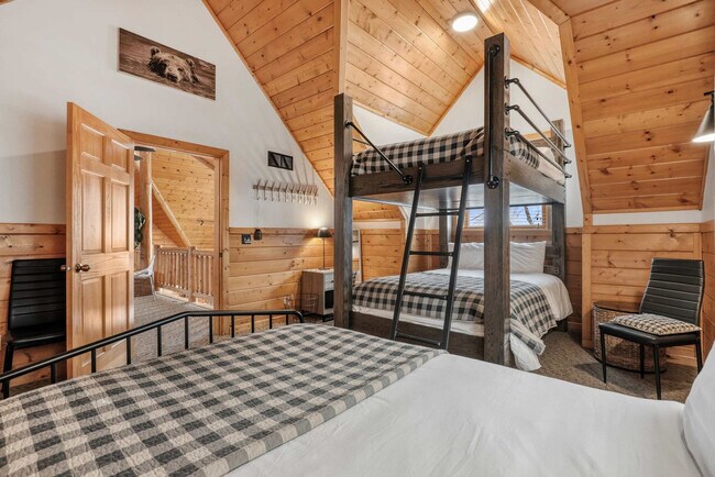 Building Photo - S3925 County Hwy BD