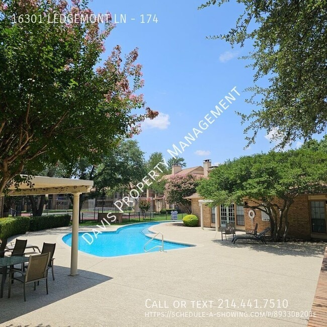 Building Photo - 16301 Ledgemont Ln