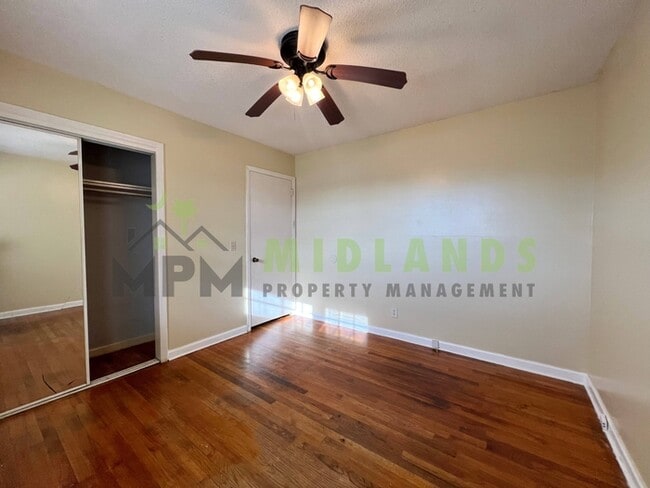 Building Photo - 1217 Faraway Dr