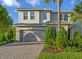 Building Photo - 3813 Greenway Dr