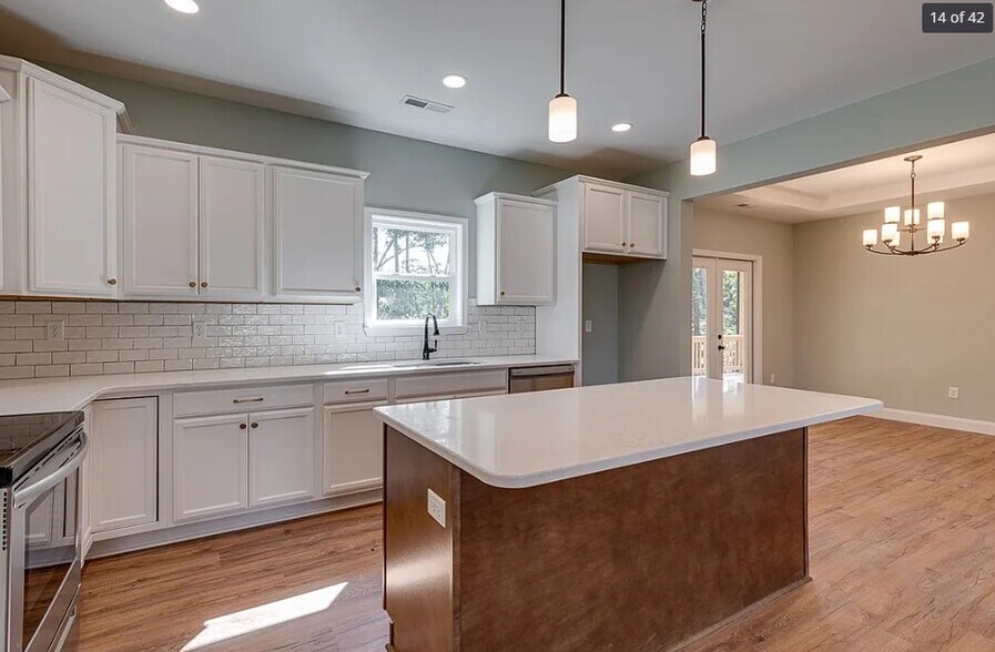 Building Photo - 104 Pawleys Ct