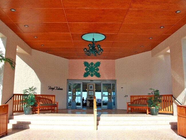Building Photo - 4365 Lower Honoapiilani Rd