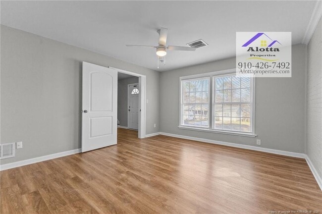 Building Photo - 1829 Spruce St