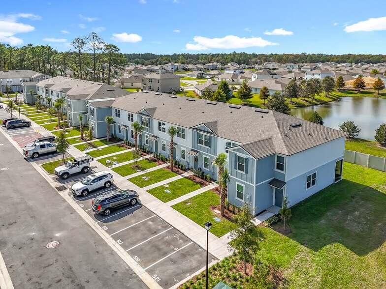 Building Photo - 53 Palmones St