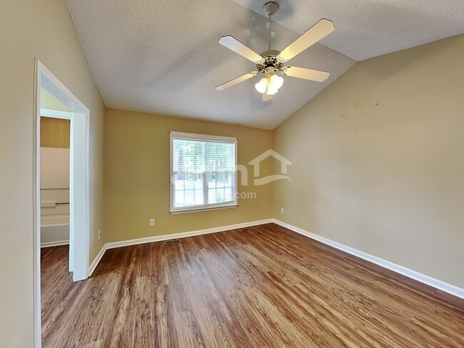 Building Photo - 941 S Philwood Ct