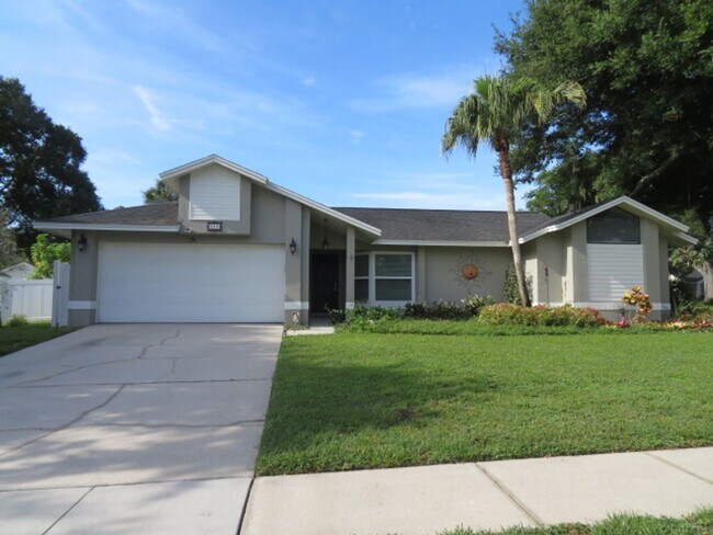 Building Photo - 839 Rosemere Cir