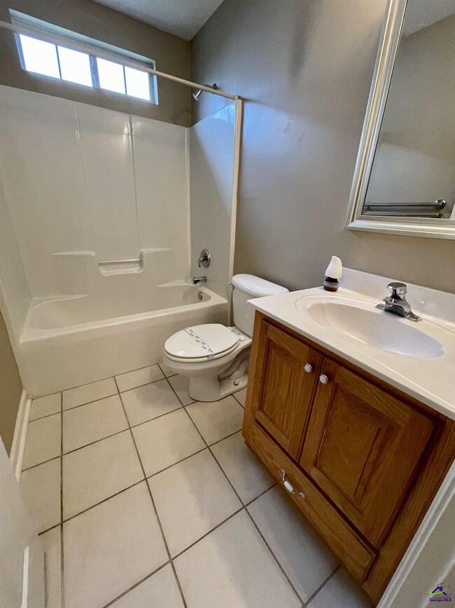 Building Photo - 206 Millstone Way