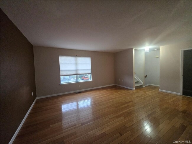 Building Photo - 60 Evan Rd