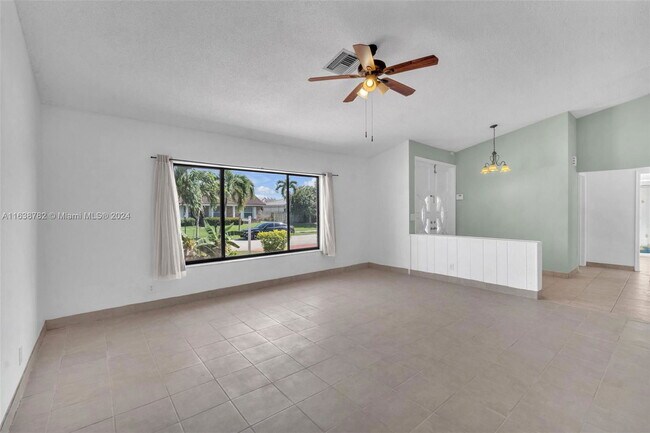 Building Photo - 13340 NW 8th Ct