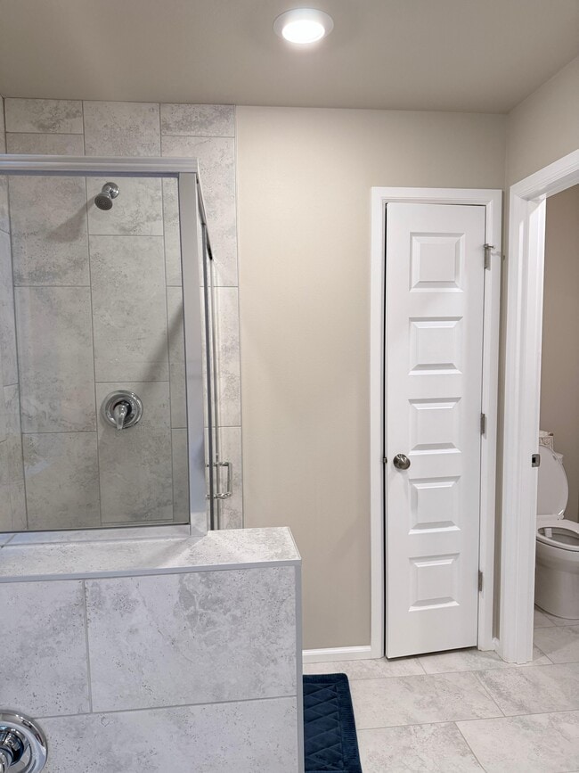 Building Photo - 7929 39th Pl NE