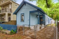Building Photo - 1524 N Dorgenois St