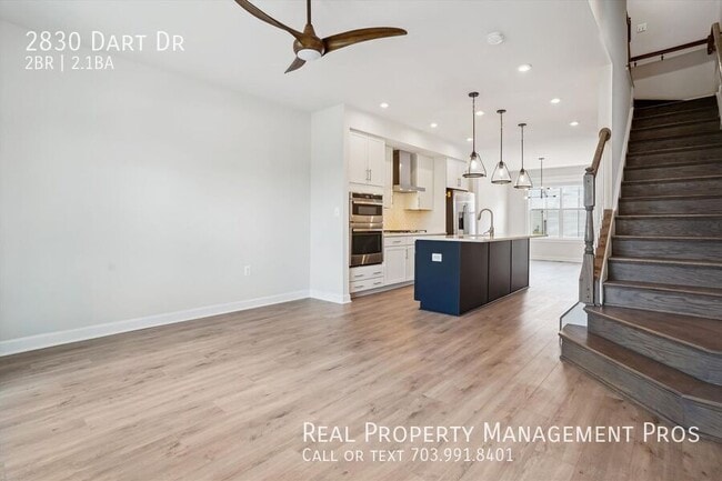 Building Photo - 2830 Dart Dr