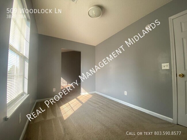 Building Photo - 509 Woodlock Ln