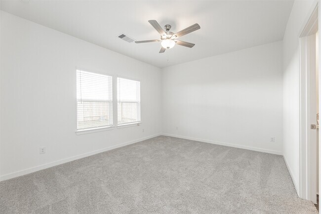 Building Photo - 3910 Windy Whisper Dr