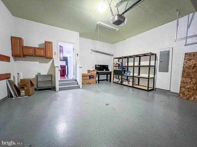 Building Photo - 3909 Beeker Mill Pl