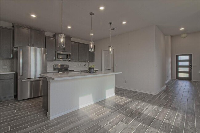 Building Photo - 147 Breccia Trl
