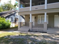 Building Photo - Historic Deland 2 Bedroom 1 Bath in a Grea...