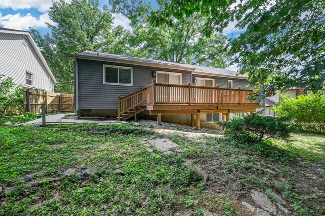 Building Photo - 3620 Cinnamon Tree Ln