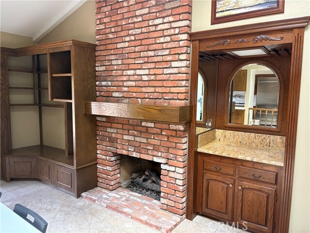 Building Photo - 18886 Mt Walton Cir