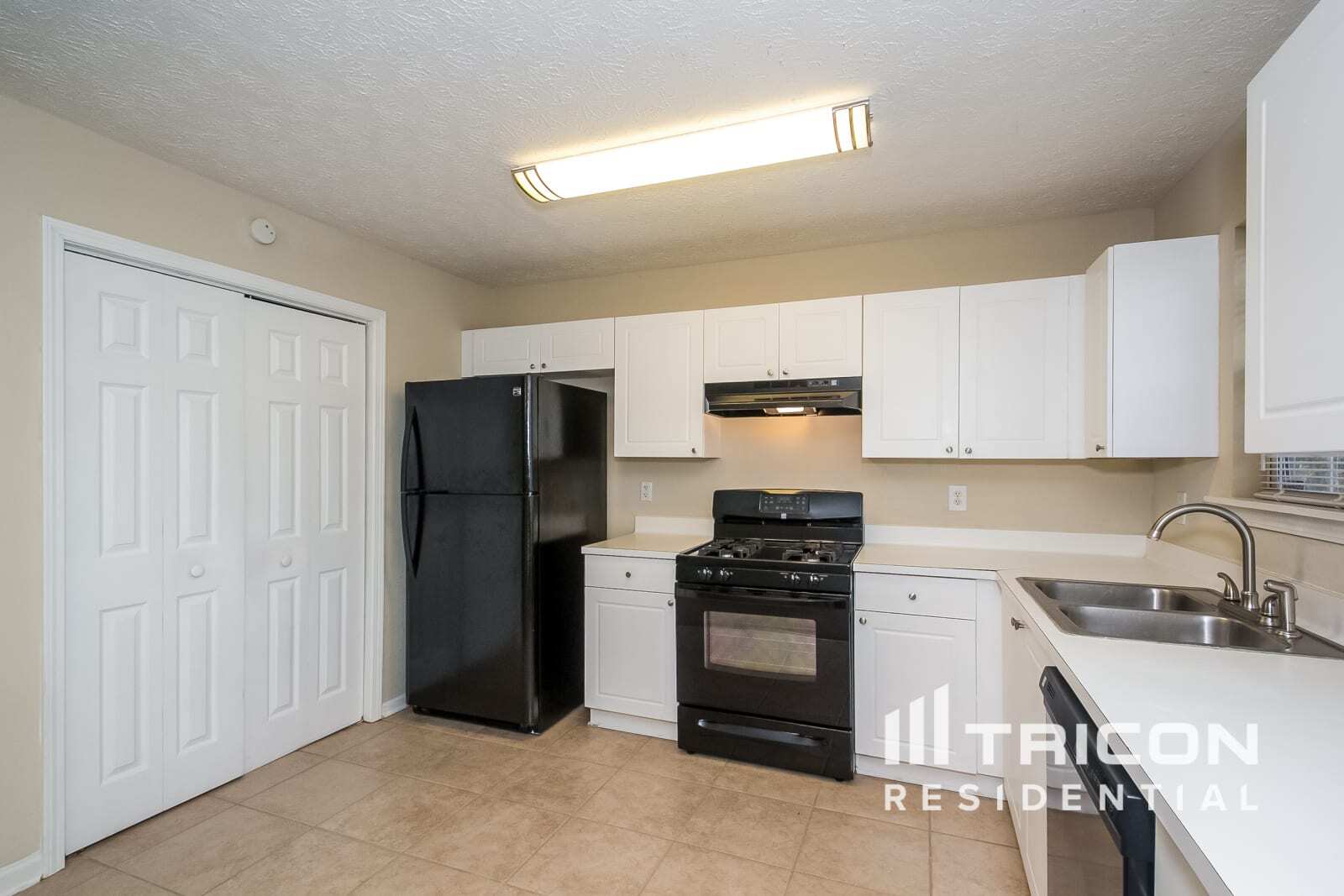Building Photo - 1278 Lynx Ct