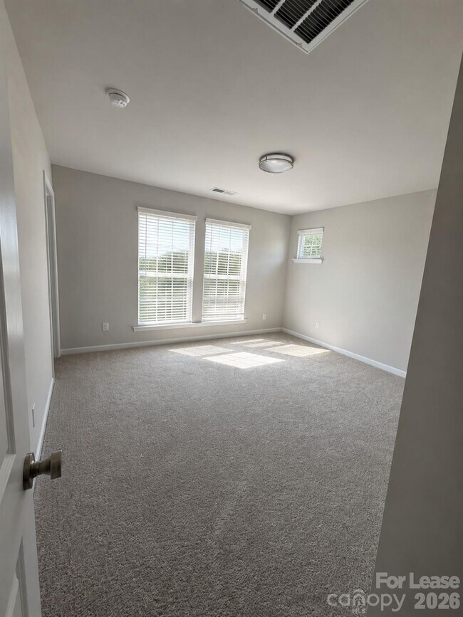 Building Photo - 212 Ferebee Pl