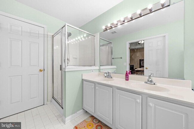Building Photo - 13967 Gill Brook Ln