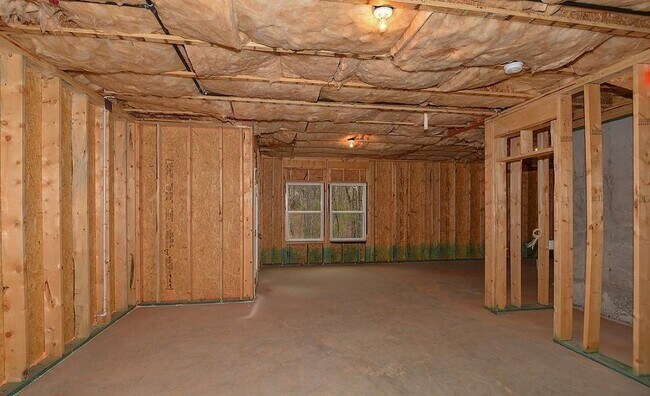 Building Photo - 313 Woodson Way