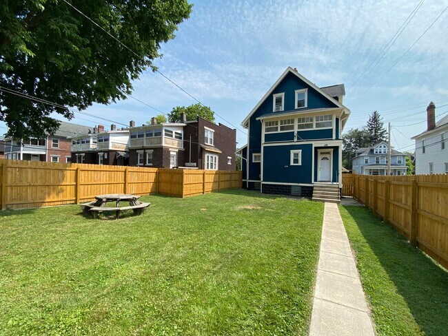 Building Photo - E 19th Ave 314-316 NPR