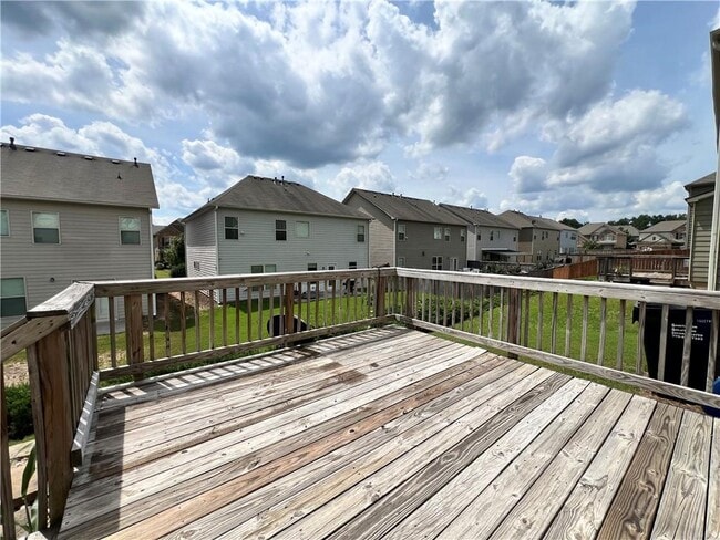 Building Photo - 3550 Golden Gate Ln