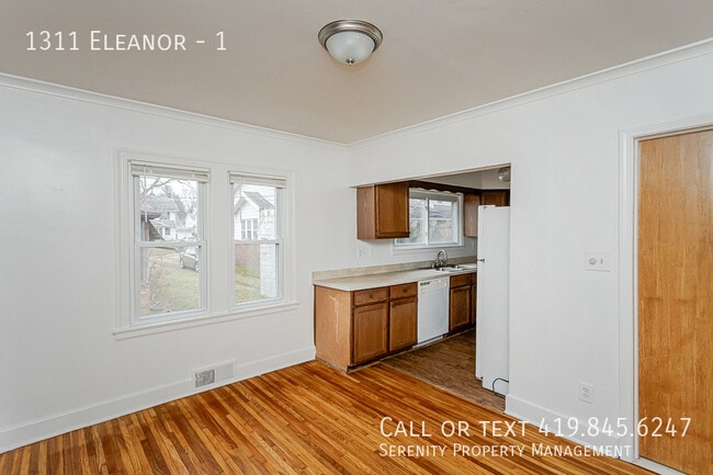 Building Photo - 1311 Eleanor-1