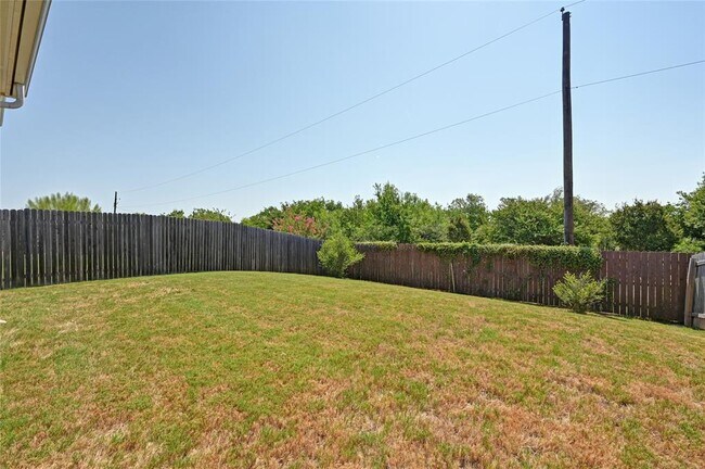 Building Photo - 10403 Sentinel Dr
