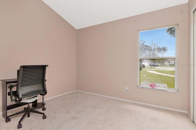 Building Photo - 314 Fountainview Cir