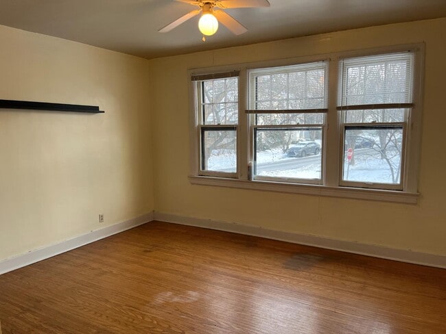 Building Photo - 1300 Everett Ave