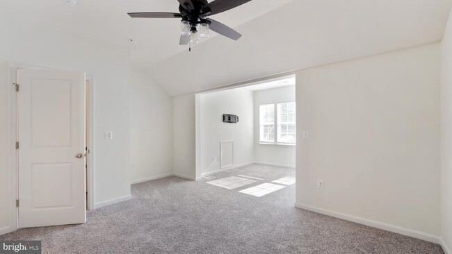 Building Photo - 381 Buckeye Cir