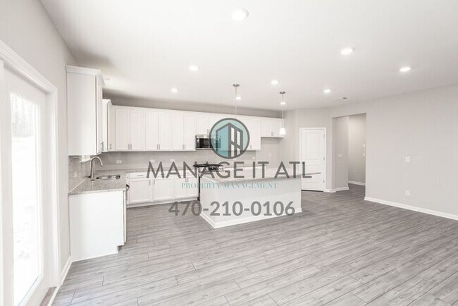 Building Photo - 4 Bedroom House in Hoschton over 3,700 sqft!