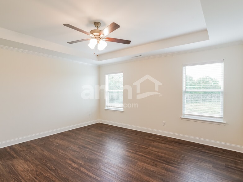 Building Photo - 4817 Chutney Dr