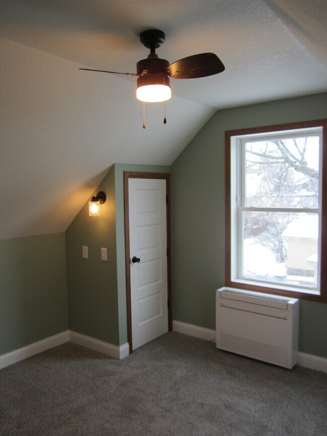 Bedroom #3, second closet and heatpump AC - 3622 Humboldt Ave N