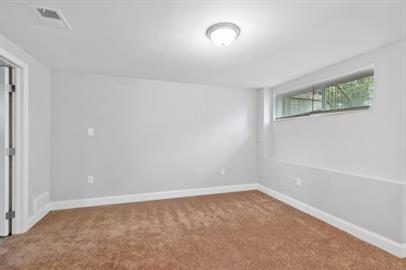 Building Photo - 3458 6th St