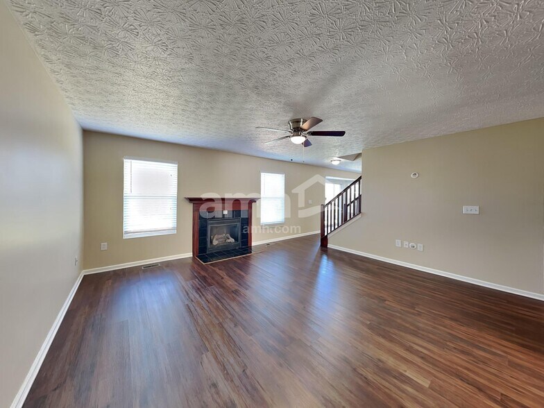 Building Photo - 227 Merriston Cir