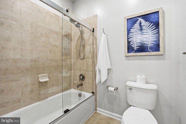 Building Photo - 428 Alder Dr