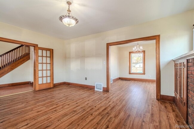 Building Photo - 187 Vester Ave
