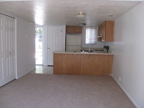 Building Photo - Rim Rock Townhomes
