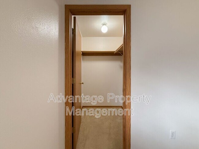 Building Photo - 240 S Monmouth Ave