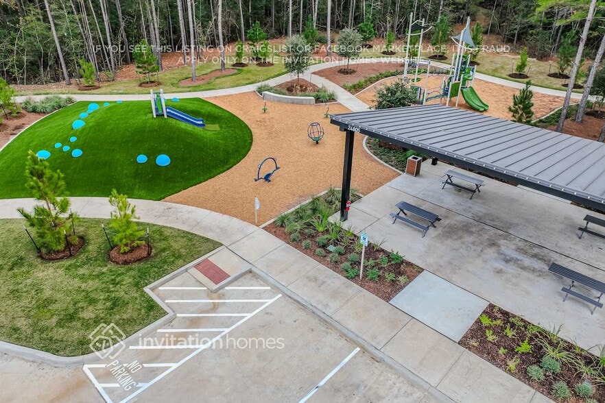 Building Photo - 5803 Canterbury Bells Ln