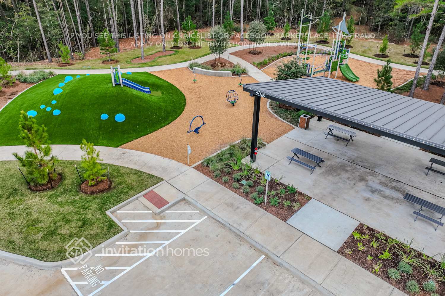 Building Photo - 5707 Daphne Dr