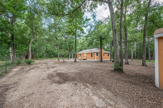 Building Photo - 5323 Forest Dr
