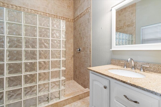 Building Photo - COMING SOON a Beautiful Pool Home in Trinity