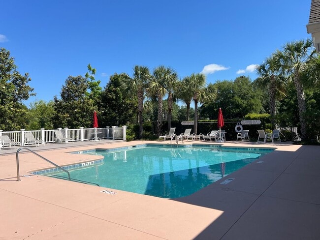 Building Photo - Beautifully Updated 3-Bedroom in Bridgepointe