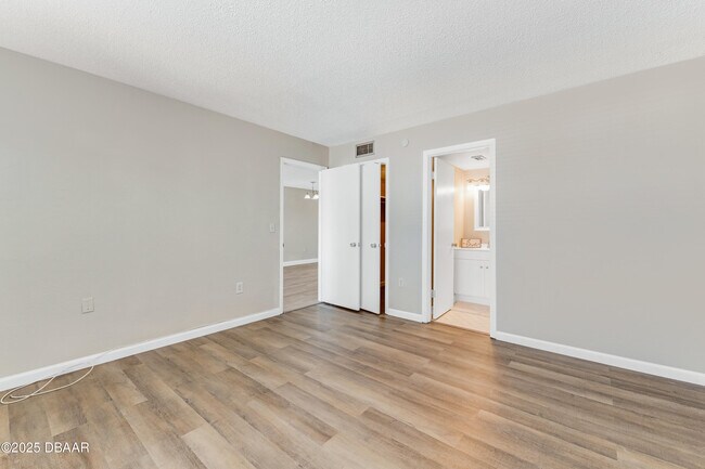 Building Photo - 2711 N Halifax Ave