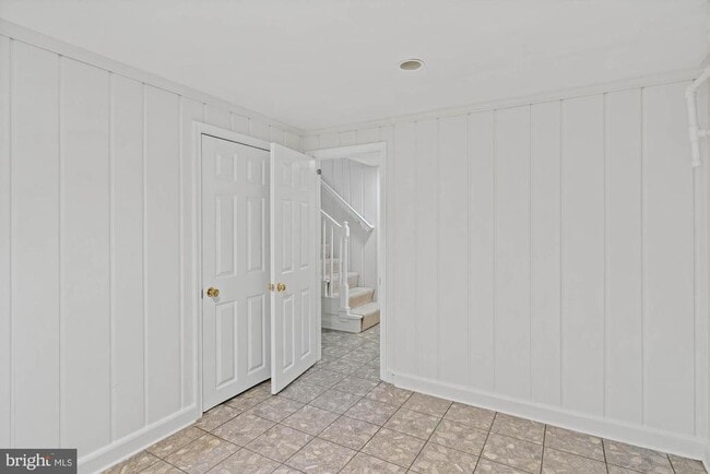 Building Photo - 5222 Duvall Dr